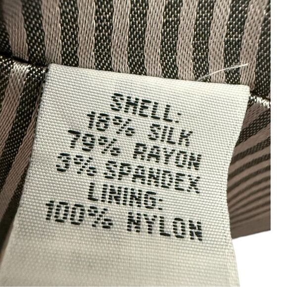 MaxMara tan brown silk blend trench coat size 38 button front missing belt - Picture 12 of 12